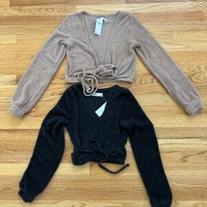 Hollister wrap tie sweater selling as a pair